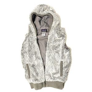 Patagonia grey faux fur hoodie vest. Size small.